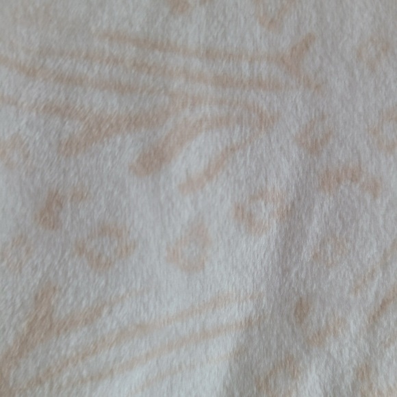 CK Velour PJ - Picture 4 of 5